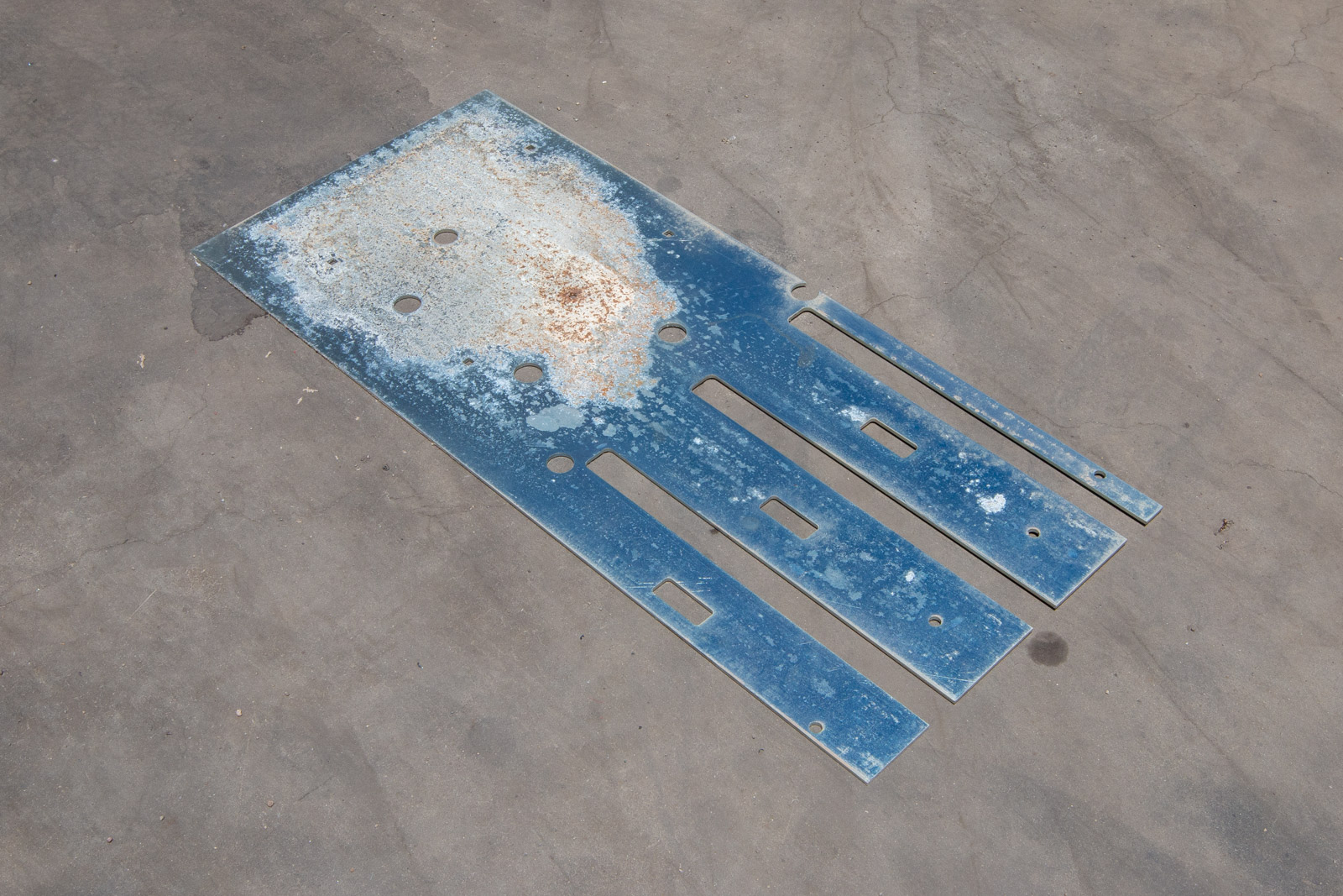 BALER TOP PLATE